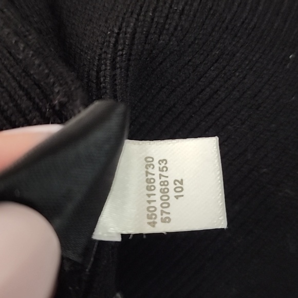 WHBM Lightweight Black and White Sweater Size M - Picture 9 of 9